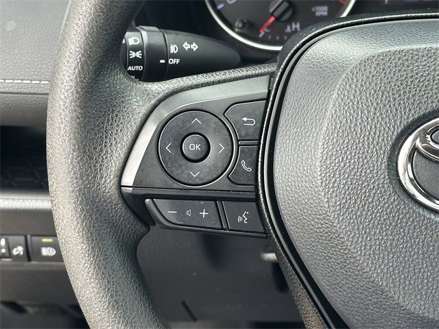 Used 2020 Toyota RAV4 XLE image 13