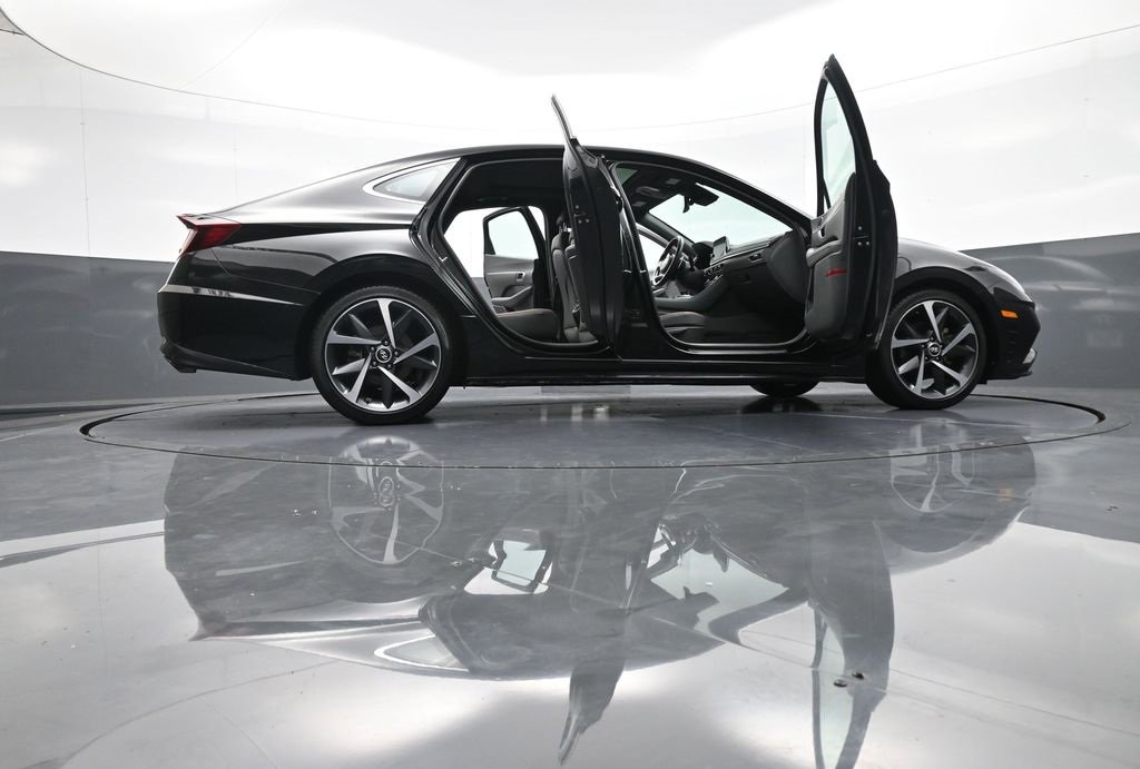 Used 2022 Hyundai Sonata SEL Plus w/ Cargo Package image 48