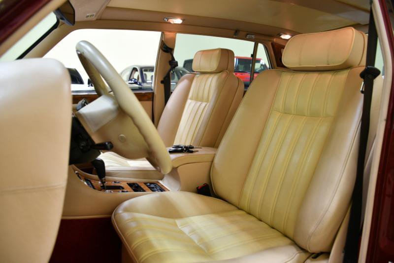 Used 1998 Bentley Brooklands Long Wheelbase RWD image 43
