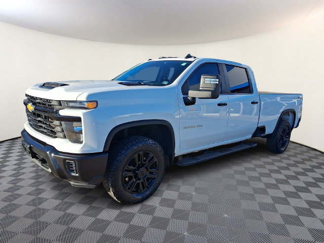 Used 2025 Chevrolet Silverado 2500 W/T w/ WT Convenience Package AWD/4WD image 3