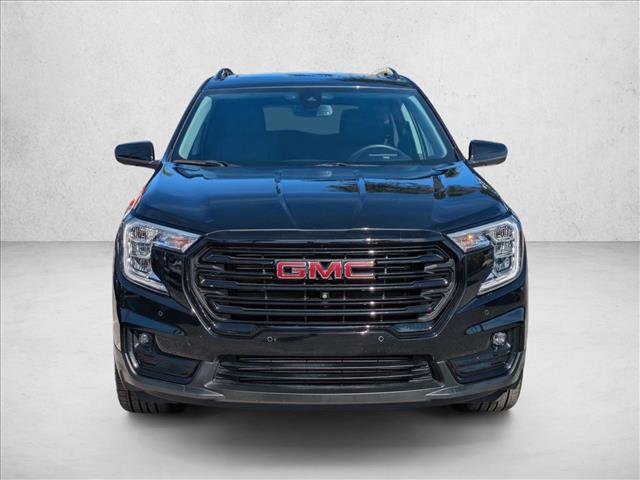 Used 2024 GMC Terrain SLT w/ Tech Package video 2
