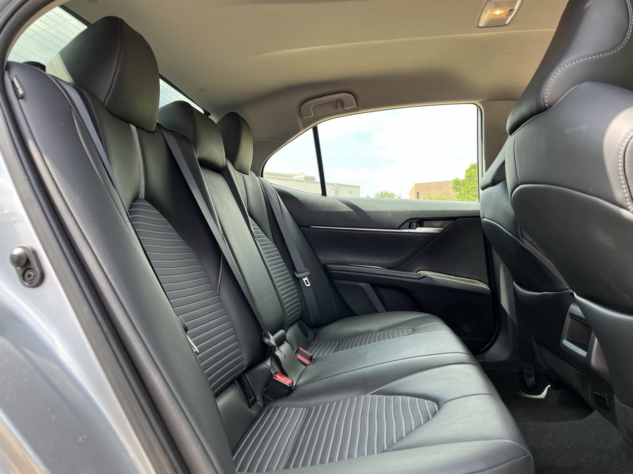 Used 2024 Toyota Camry SE FWD image 26