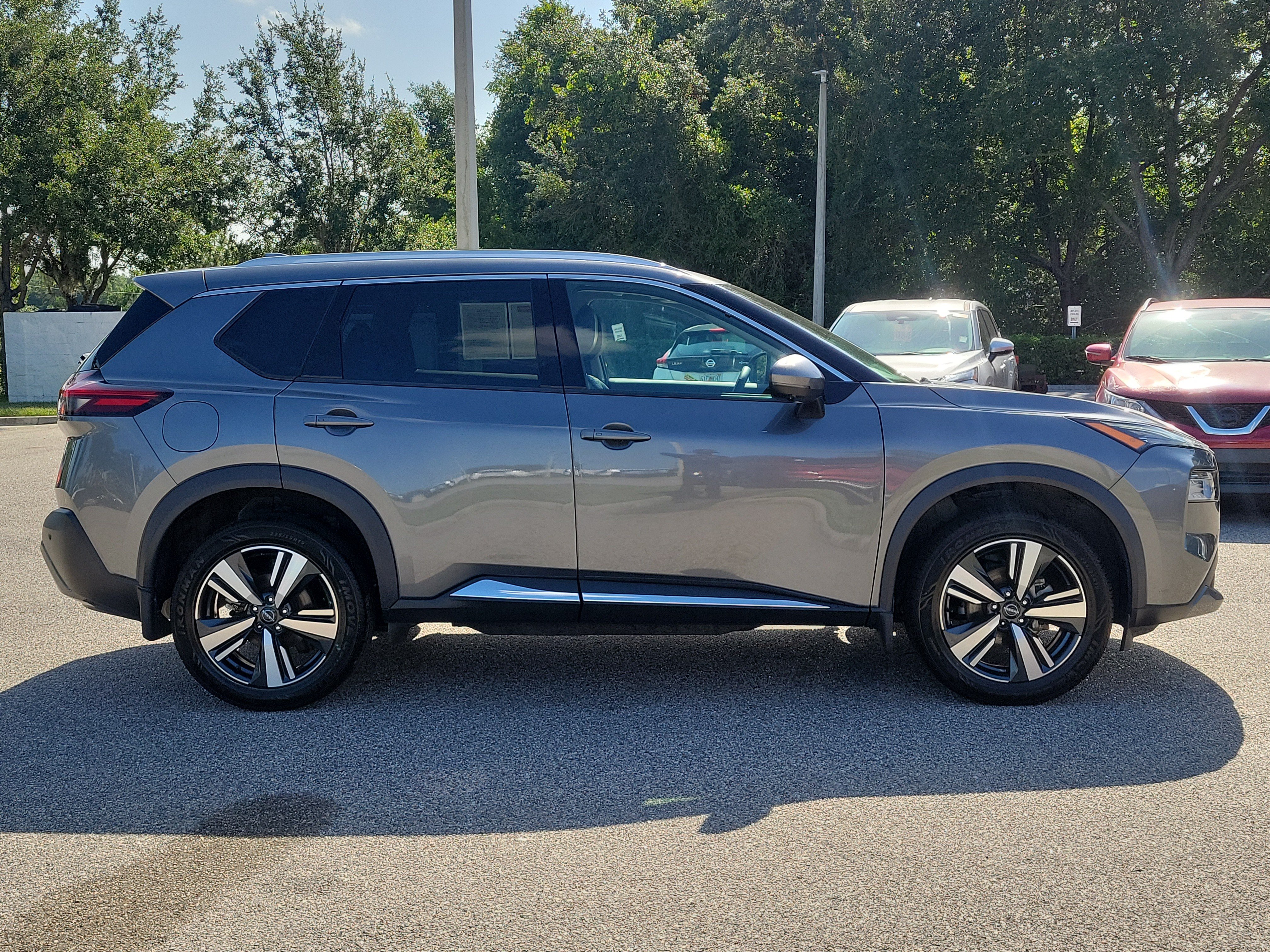Certified 2022 Nissan Rogue SL FWD image 4