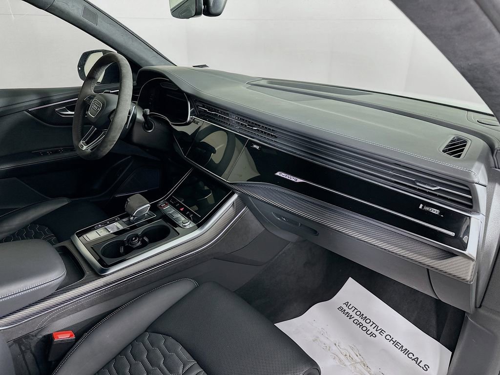 Used 2024 Audi RS Q8 AWD/4WD image 38
