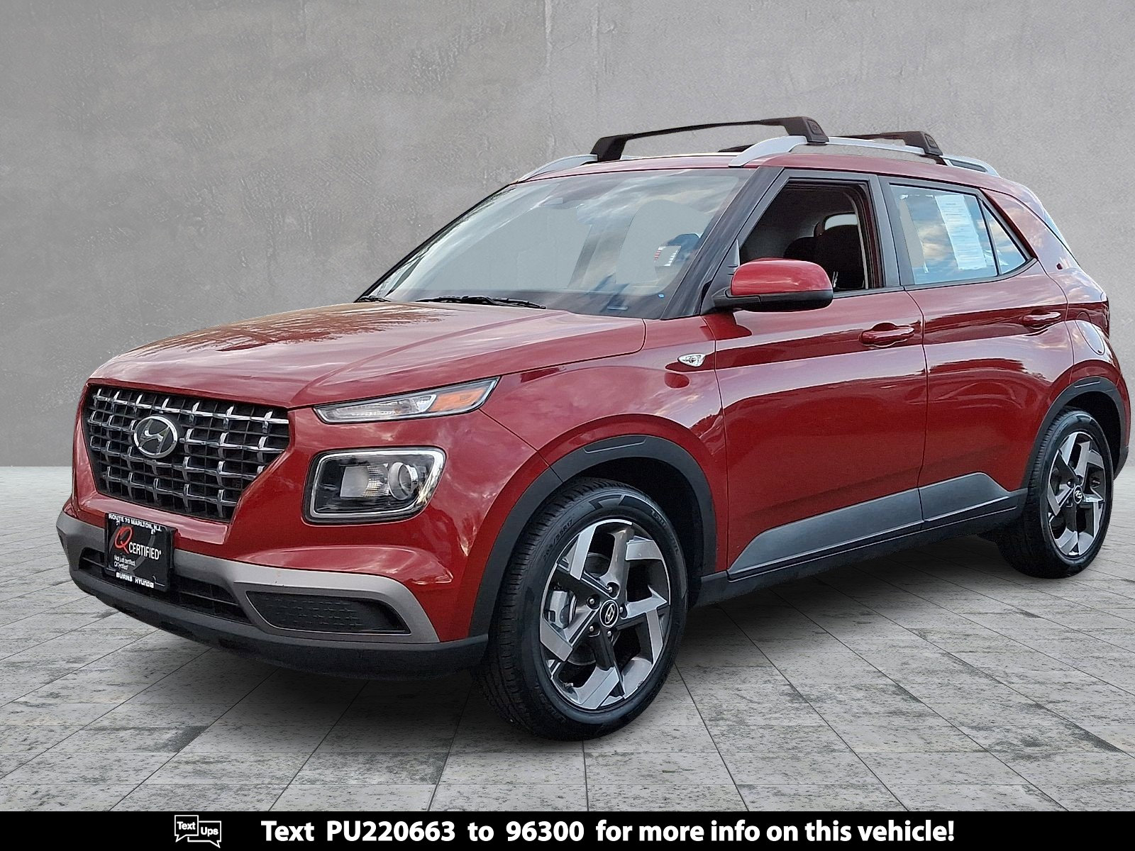 Used 2023 Hyundai Venue SEL FWD image 1