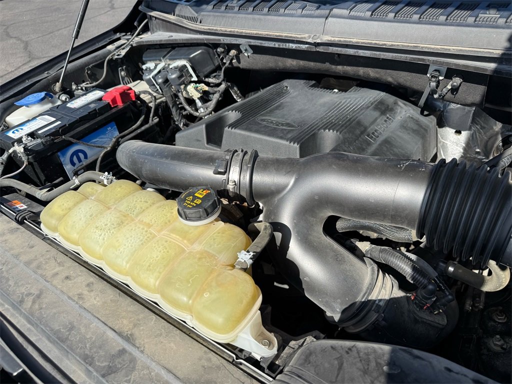 Used 2020 Ford F150 Platinum w/ Equipment Group 701A Luxury image 24