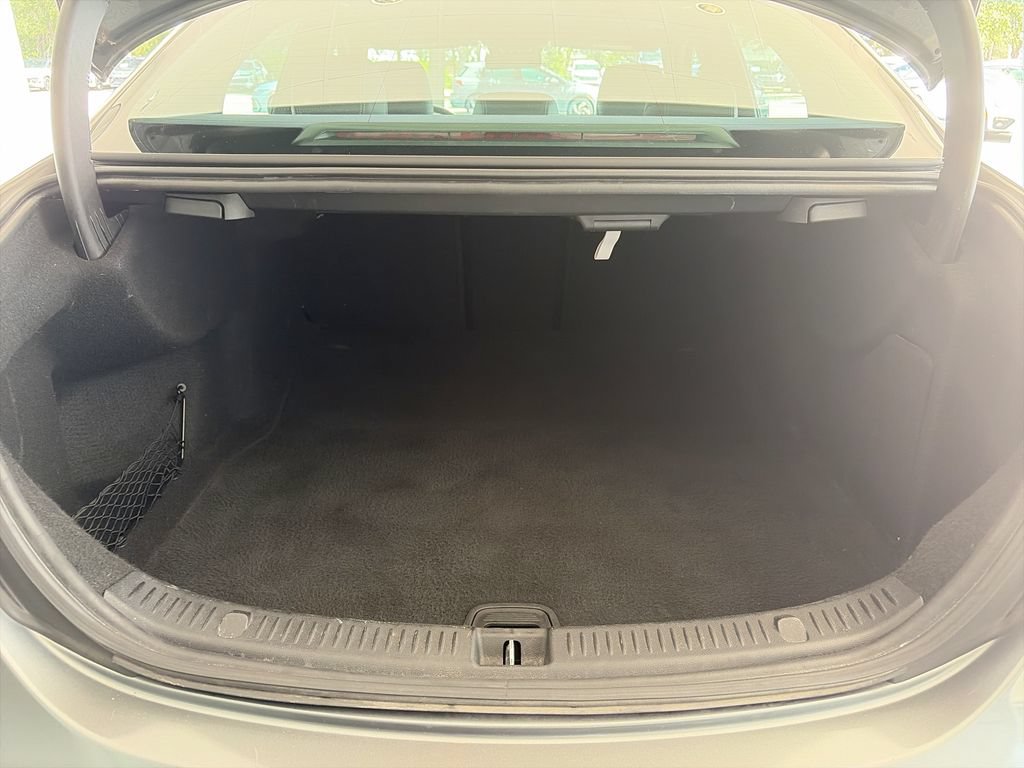 Used 2017 Mercedes-Benz E 300 4MATIC image 41