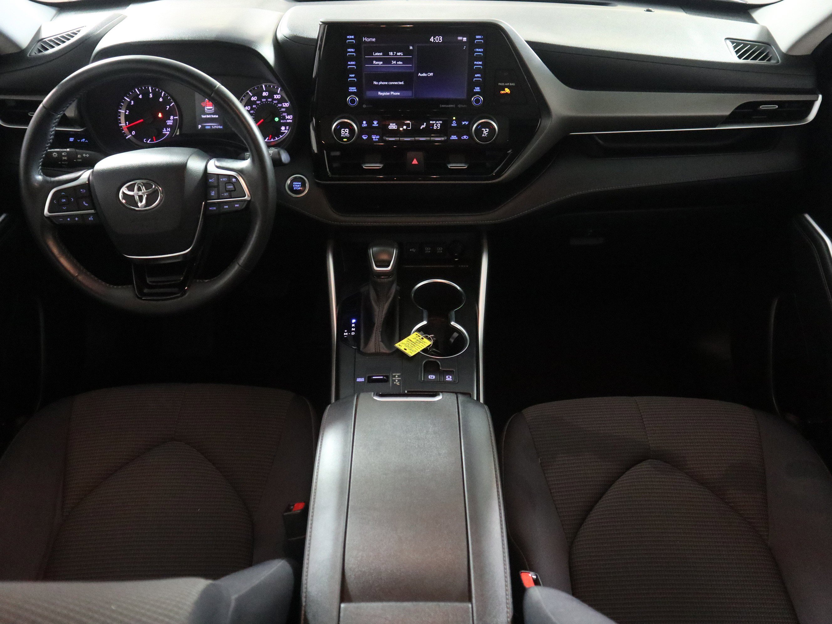 Used 2020 Toyota Highlander LE image 15