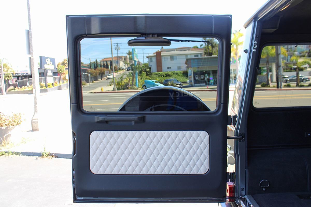 Used 2015 Mercedes-Benz G 63 AMG 4MATIC image 47