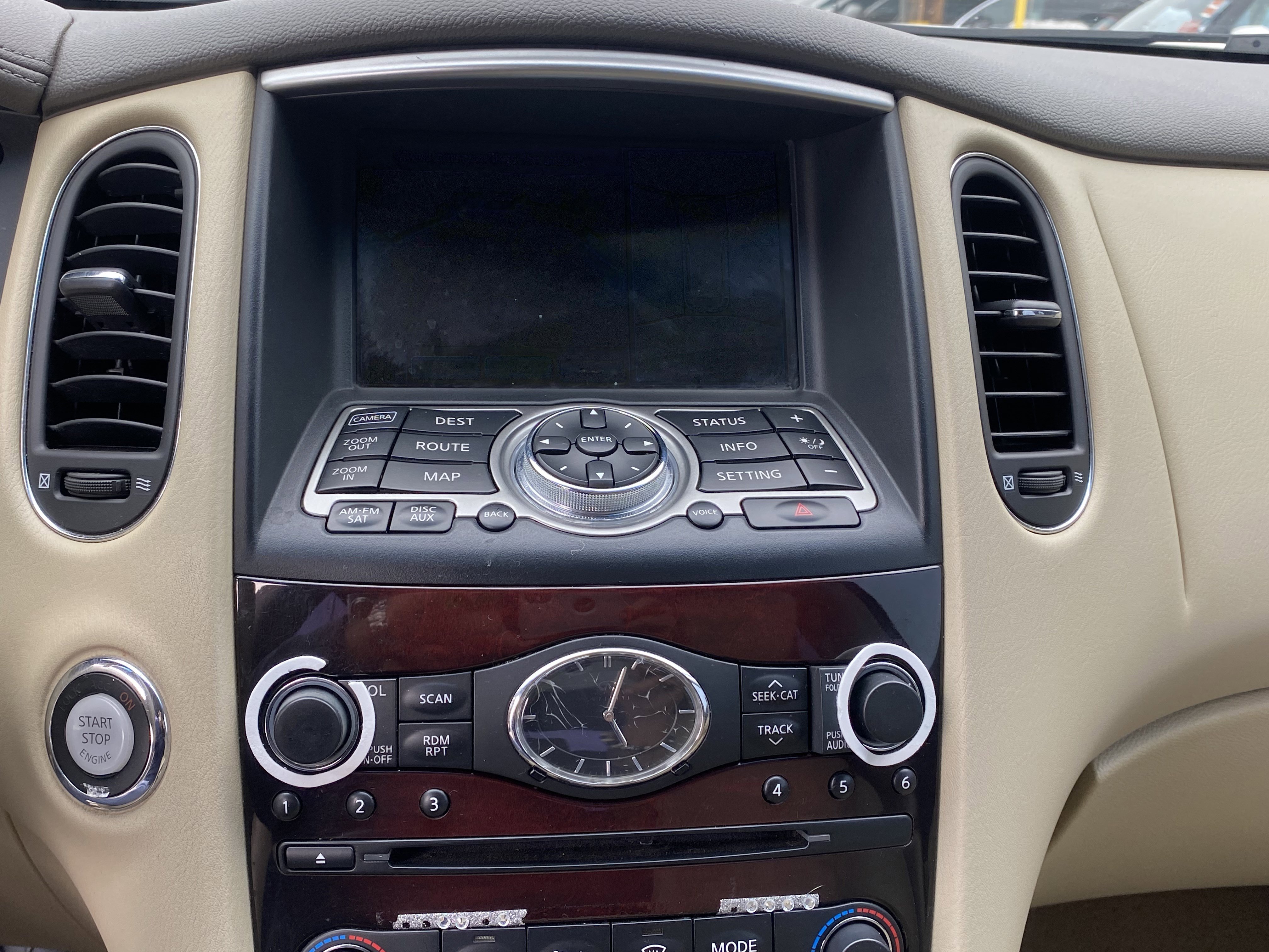 Used 2012 INFINITI EX35 Journey w/ Premium Pkg image 13