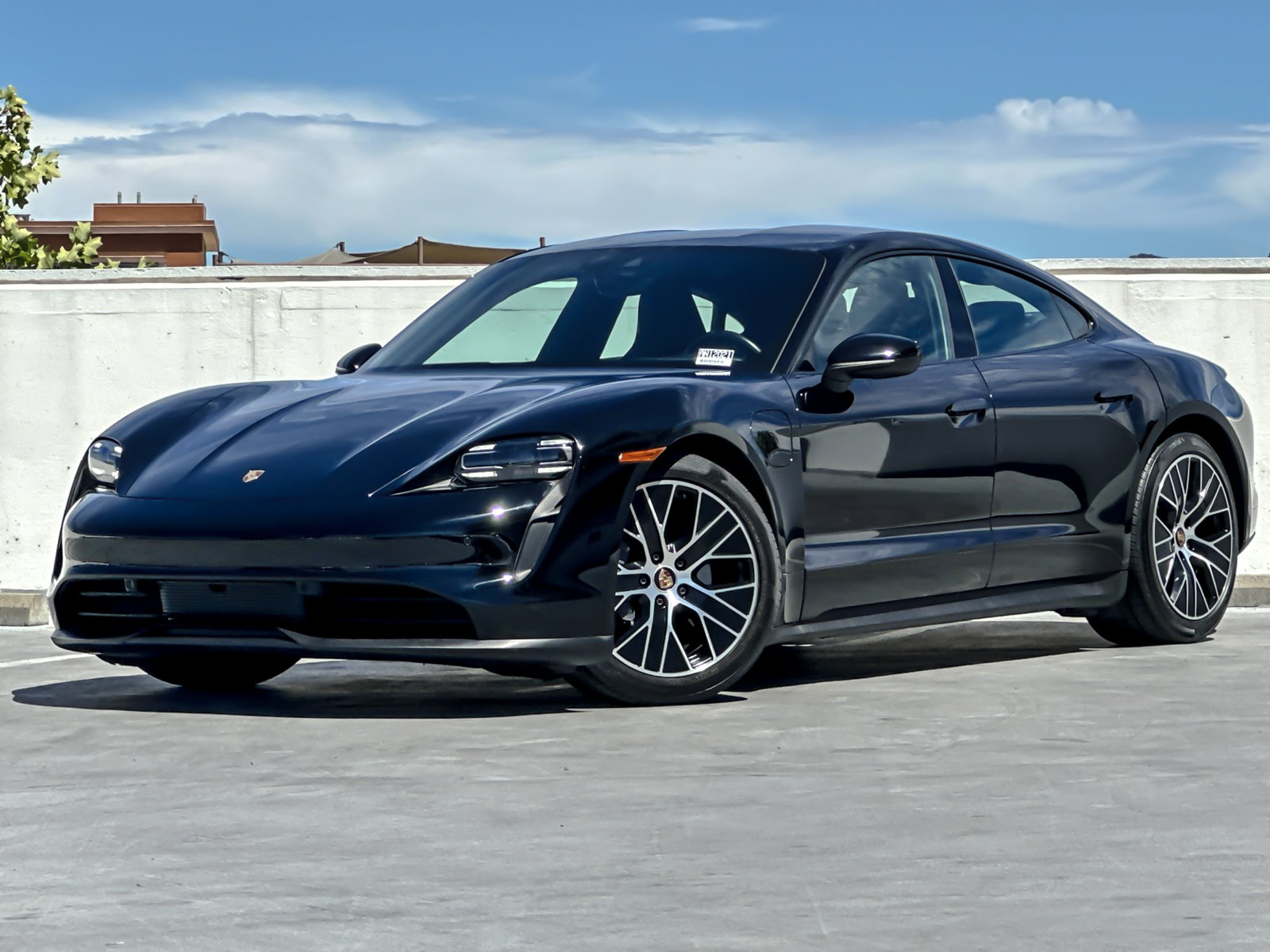 Used 2024 Porsche Taycan RWD image 2