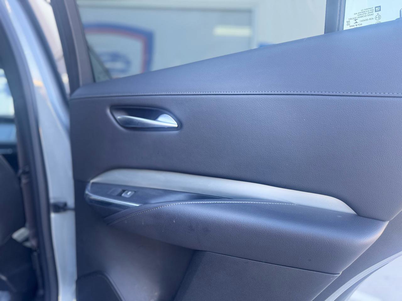 Used 2023 Cadillac XT4 Premium Luxury image 60