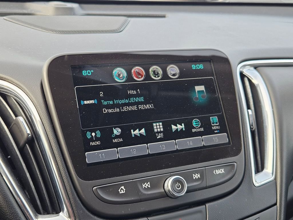 Used 2017 Chevrolet Malibu LT w/ True North Edition FWD image 17