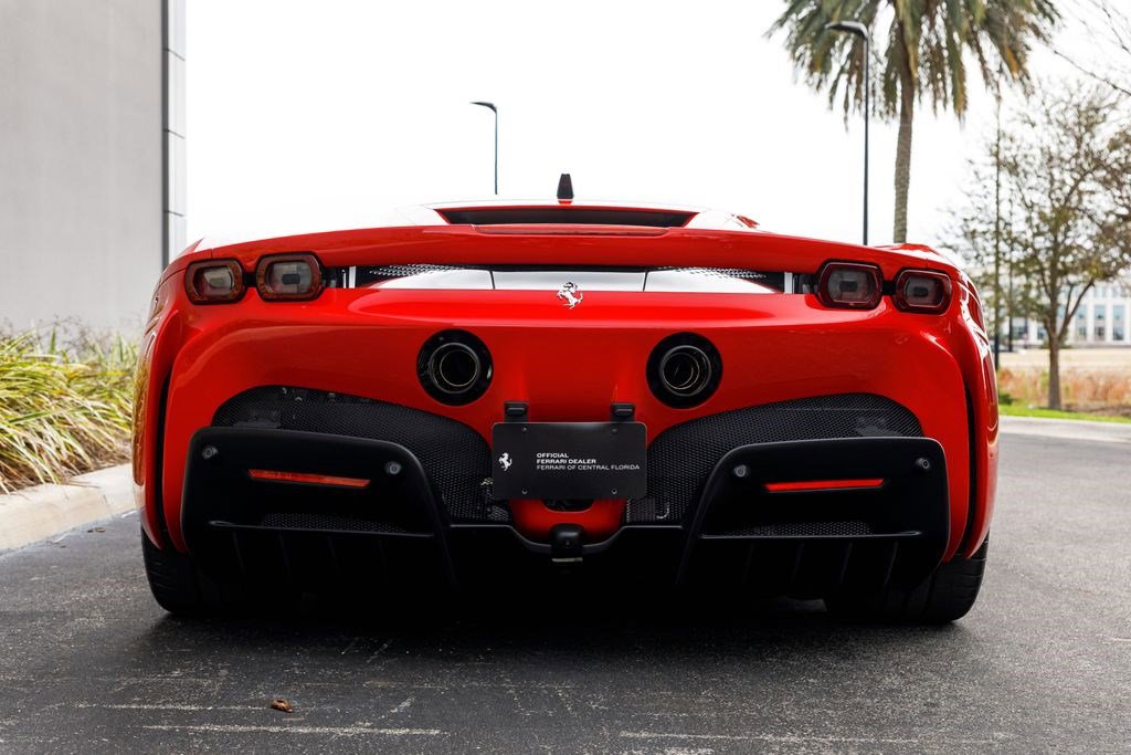 Used 2021 Ferrari SF90 Stradale image 19