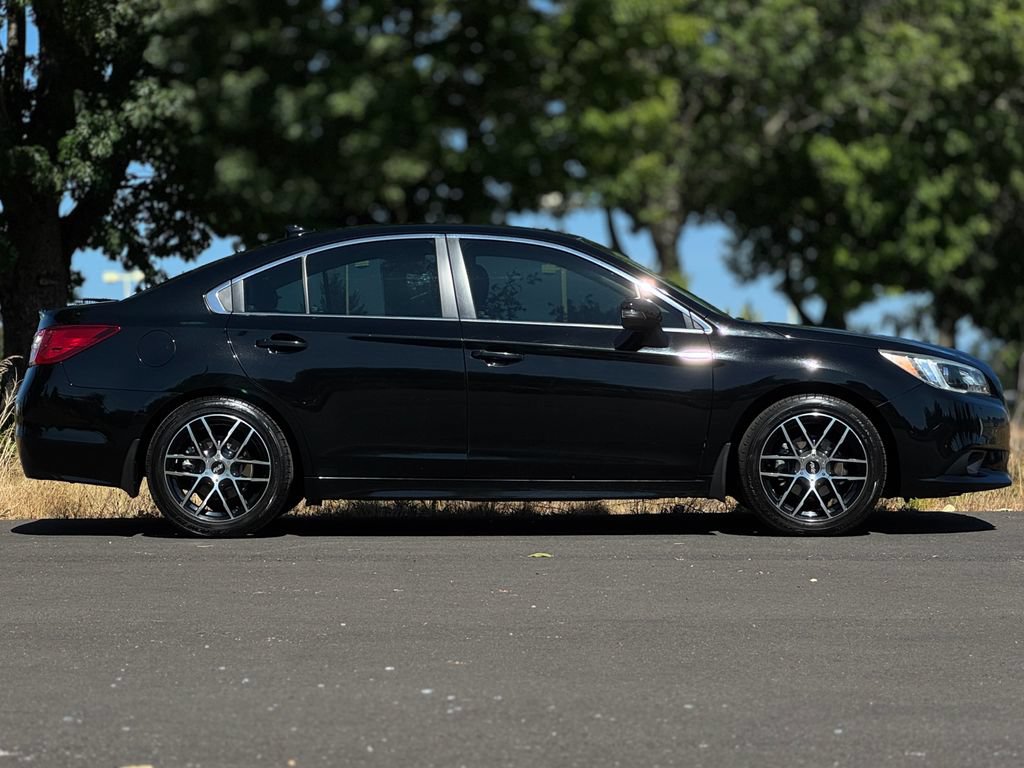 Used 2017 Subaru Legacy 2.5i Limited AWD/4WD image 8