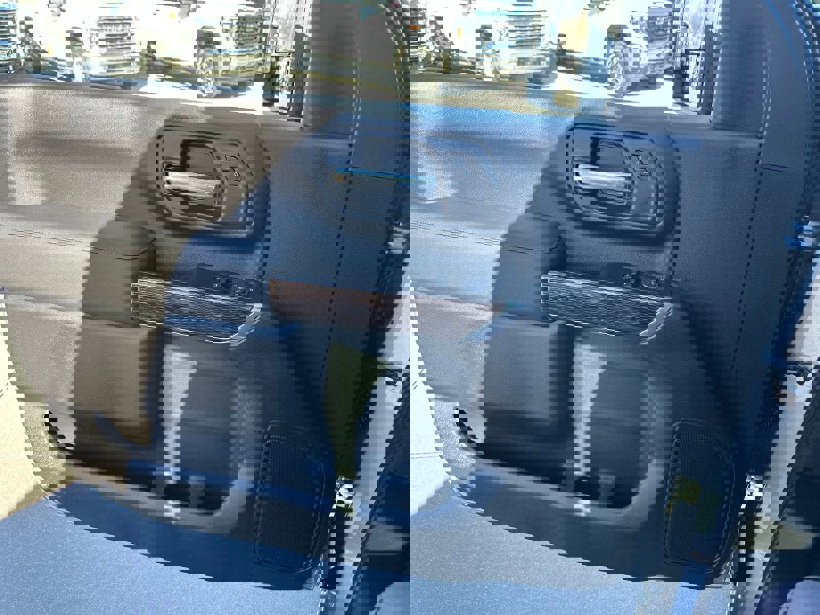 New 2026 GMC Sierra 3500 SLE image 14