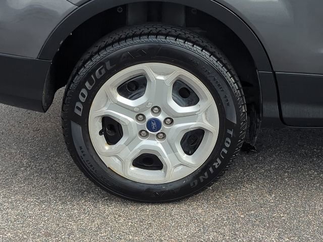 Used 2017 Ford Escape S image 22