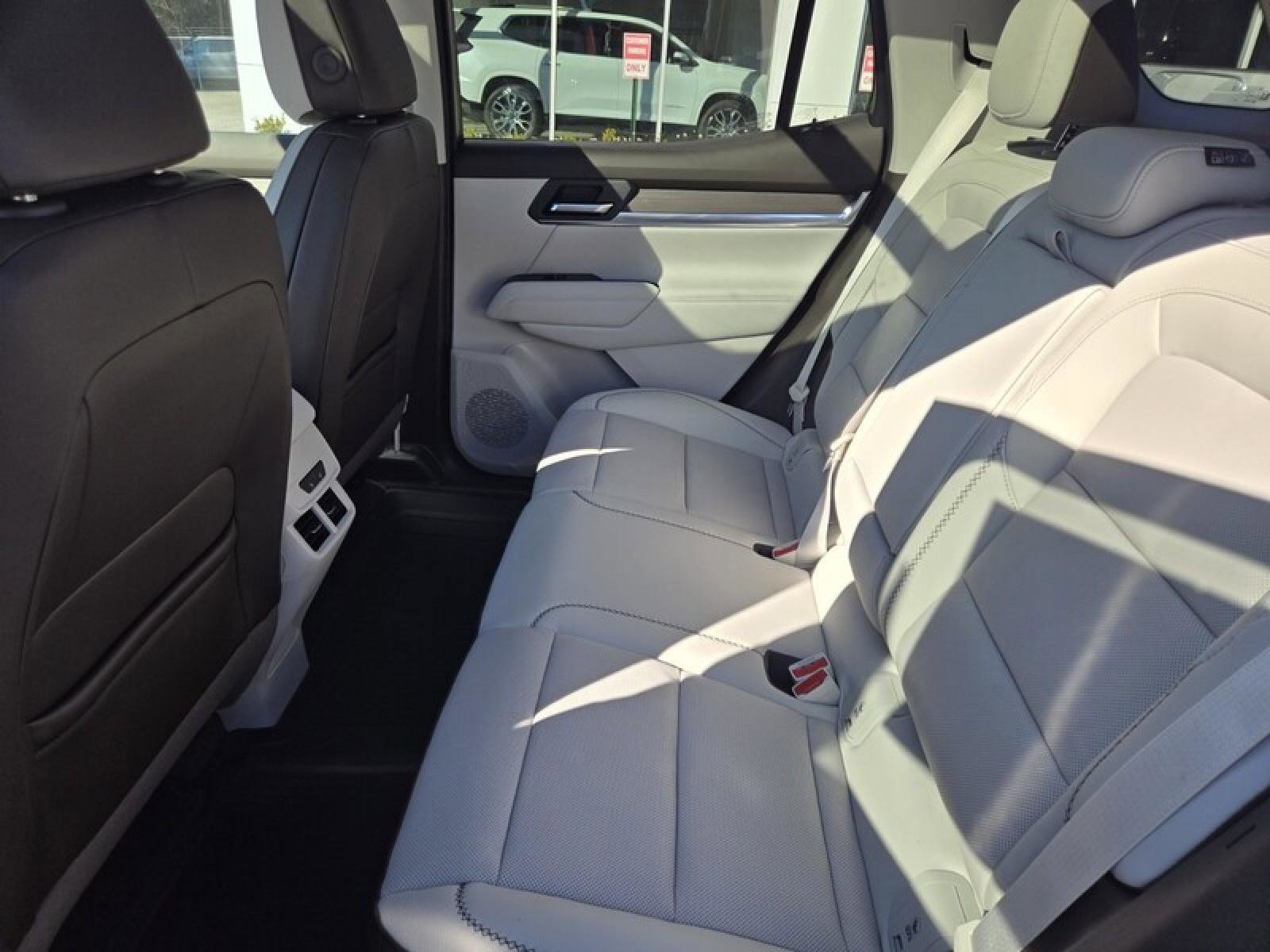 New 2026 GMC Terrain Denali w/ LPO, Floor Liner Package image 29