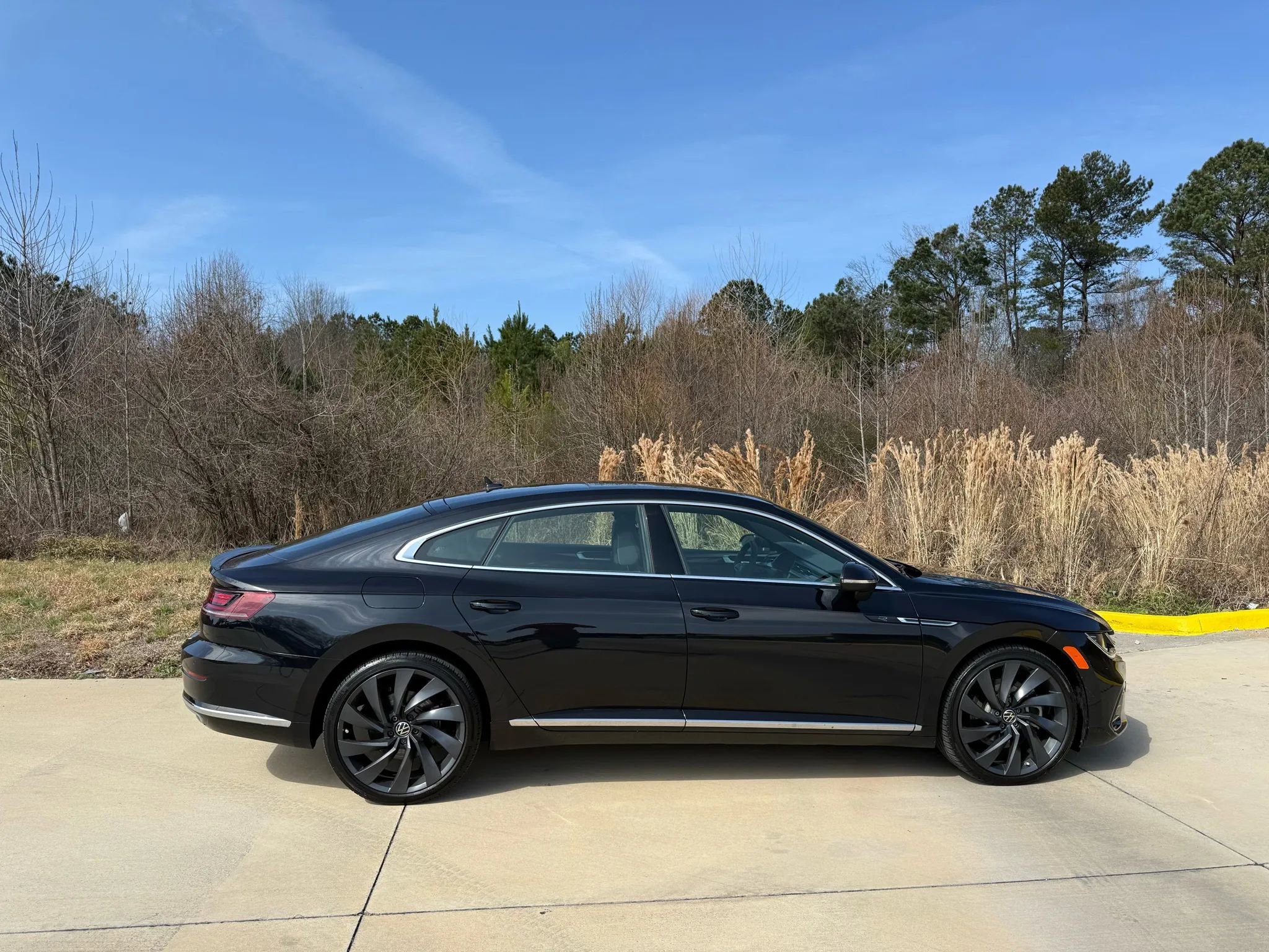 Used 2023 Volkswagen Arteon SEL AWD/4WD image 11