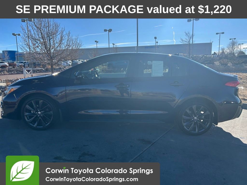 Used 2023 Toyota Corolla SE w/ SE Premium Package image 4