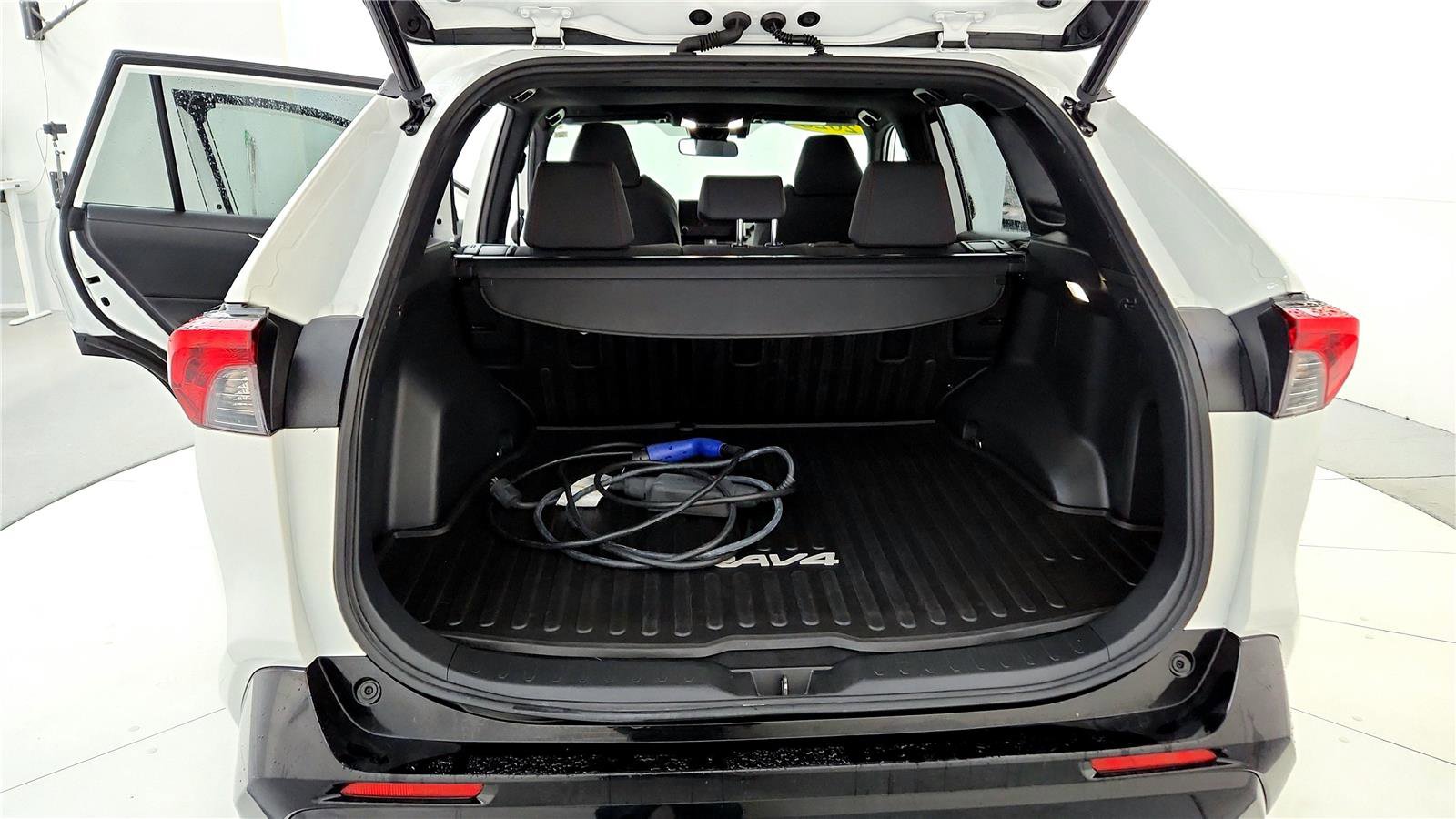 Certified 2023 Toyota RAV4 SE w/ Weather & Moonroof Package image 20