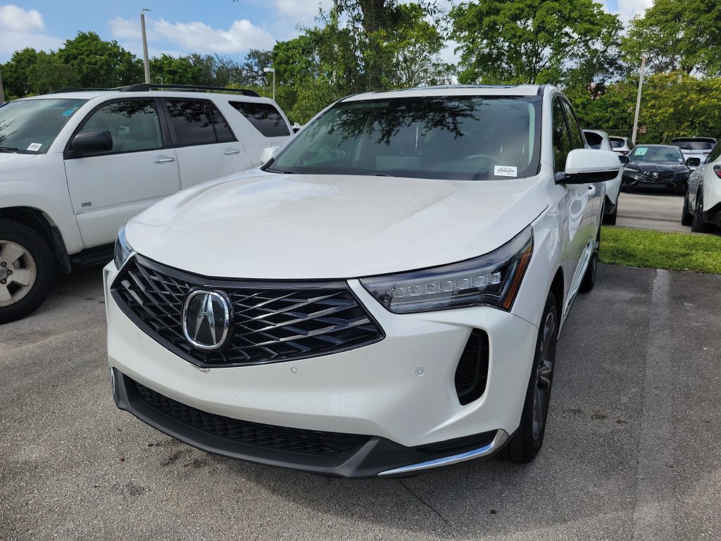 Used 2025 Acura RDX w/ Technology Package AWD/4WD image 3