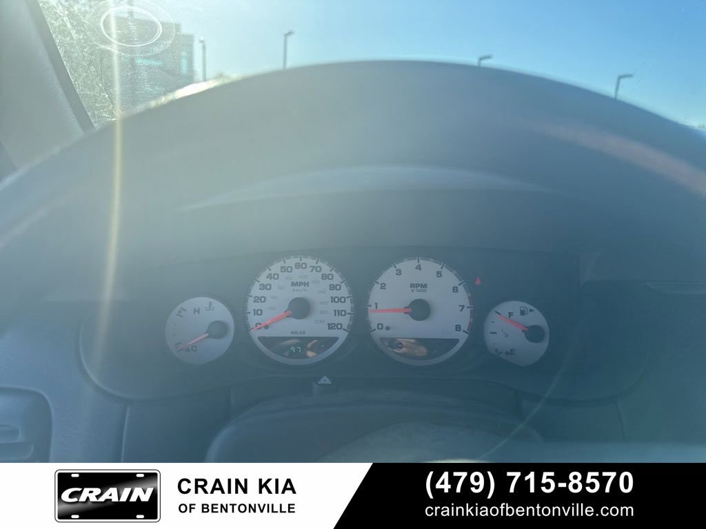 Used 2005 Dodge Neon SXT w/ Sport Appearance Group image 27