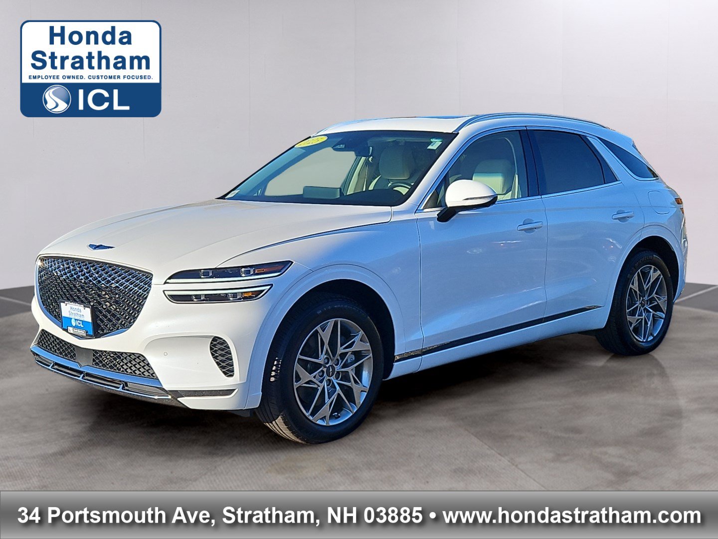 Used 2025 Genesis GV70 2.5T w/ Advanced Package