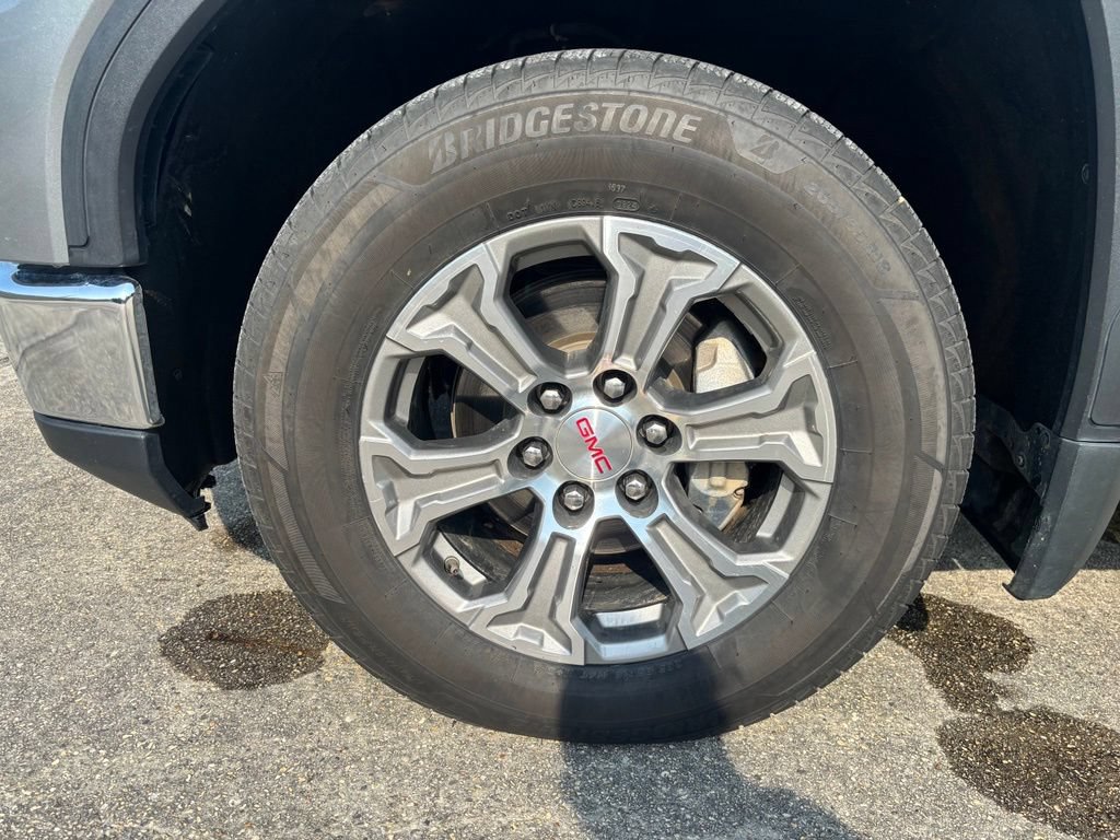Used 2024 GMC Sierra 1500 SLT AWD/4WD image 8