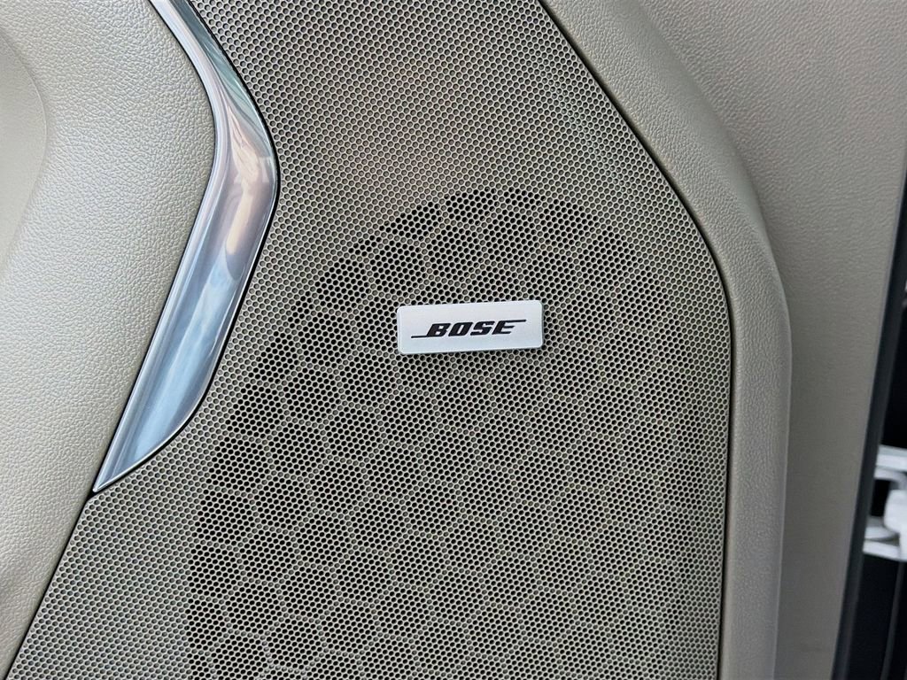 Used 2021 Chevrolet Tahoe Z71 w/ Z71 Signature Package AWD/4WD image 21