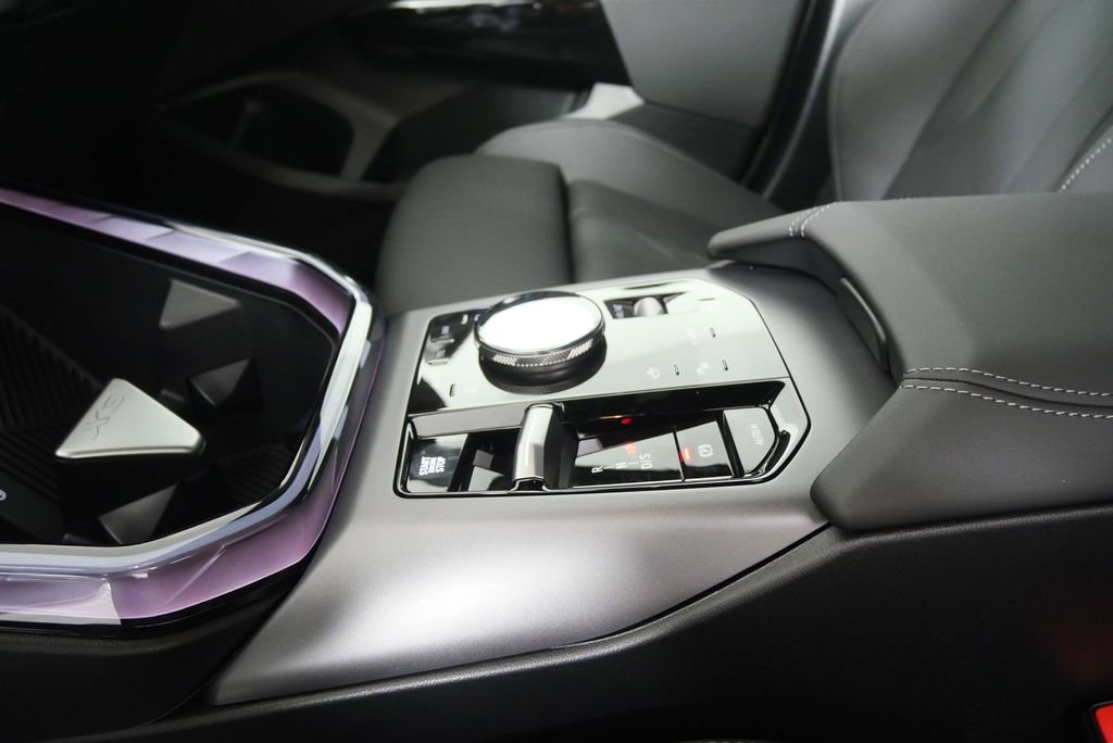 Used 2026 BMW X3 xDrive30 w/ Convenience Package image 21