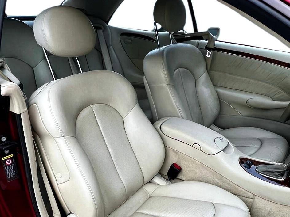 Used 2005 Mercedes-Benz CLK 500 CLK 500 2dr Cabriolet w/ Lighting Pkg image 13