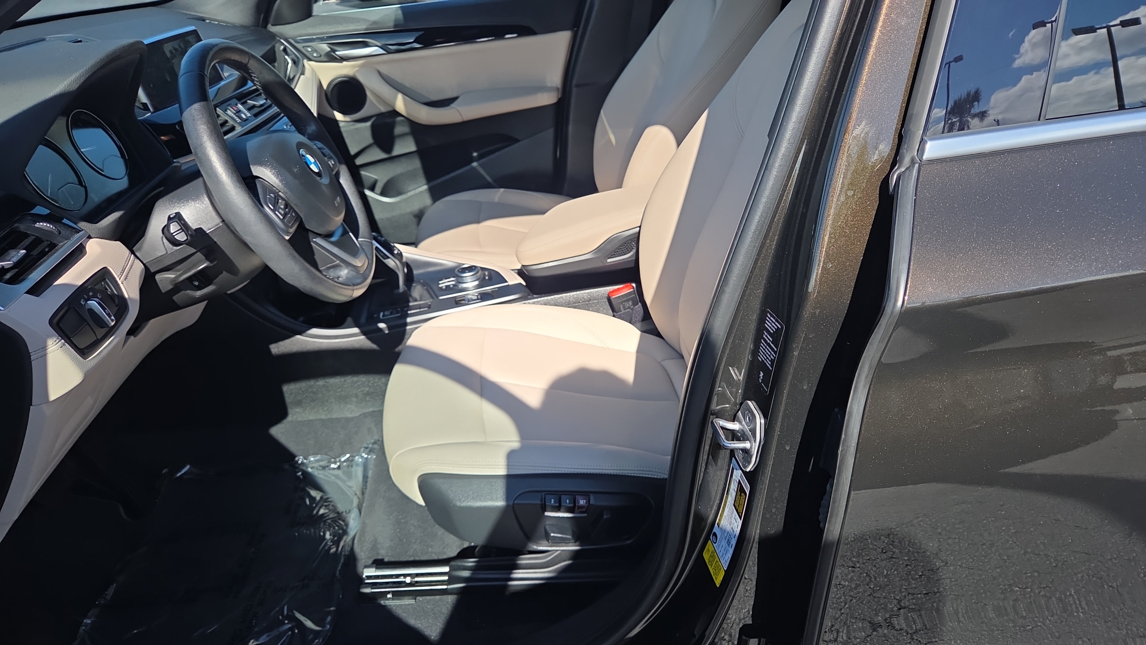 Used 2020 BMW X1 sDrive28i FWD image 9
