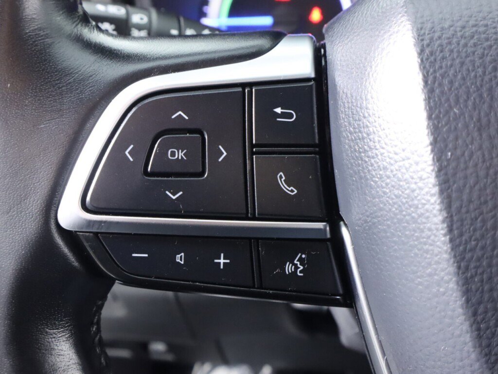 Used 2021 Toyota Highlander LE image 13