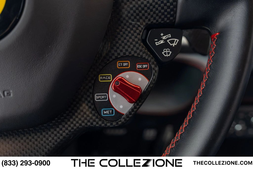 Used 2014 Ferrari 458 Italia Coupe RWD image 53
