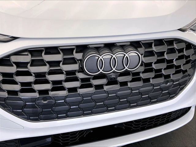 Used 2025 Audi Q5 Premium Plus w/ Premium Plus image 30