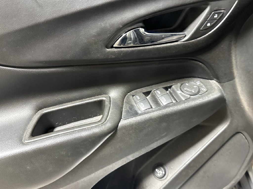 Used 2019 Chevrolet Equinox LT FWD image 20