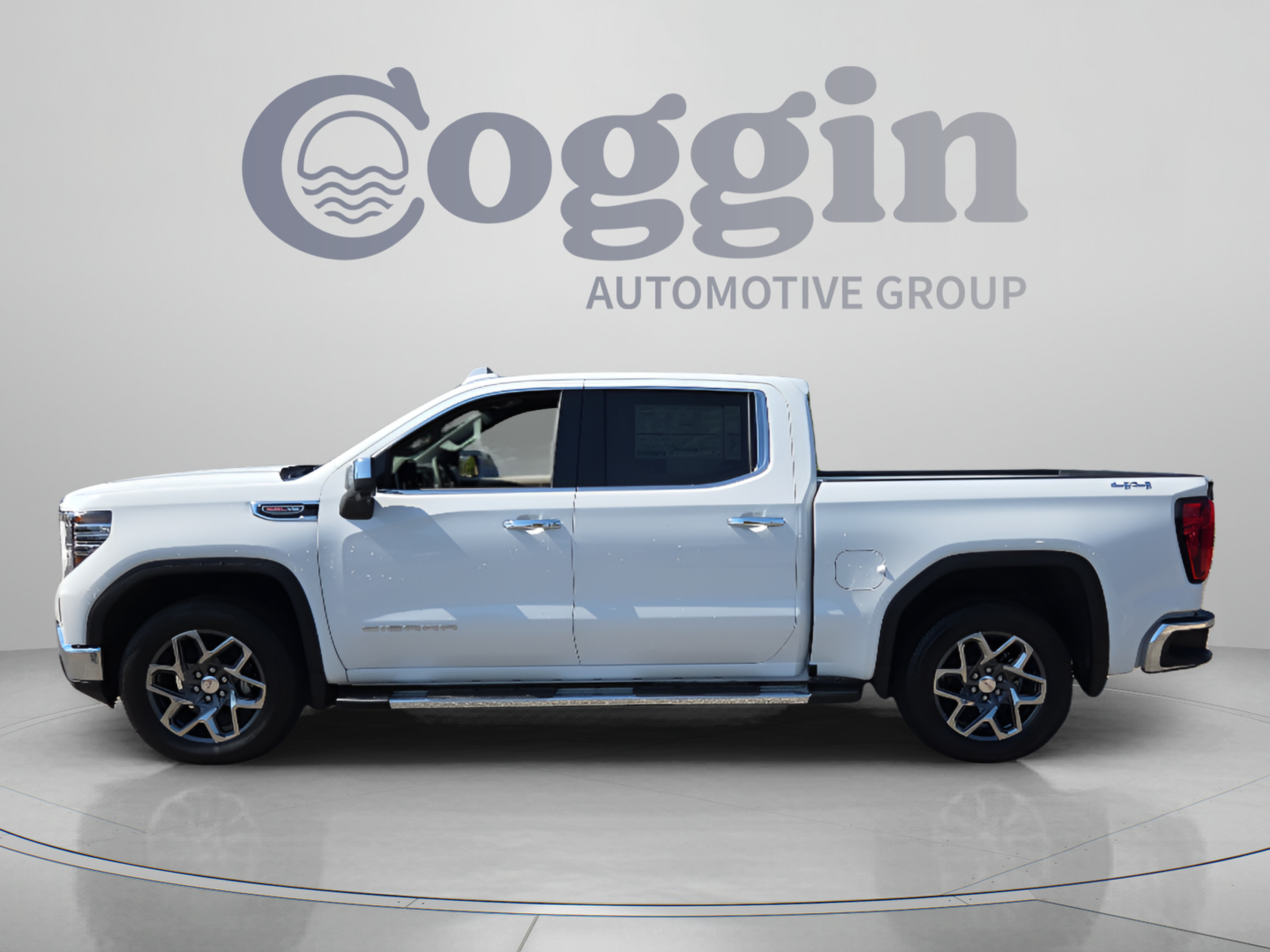 New 2026 GMC Sierra 1500 SLT w/ SLT Premium Package AWD/4WD image 2