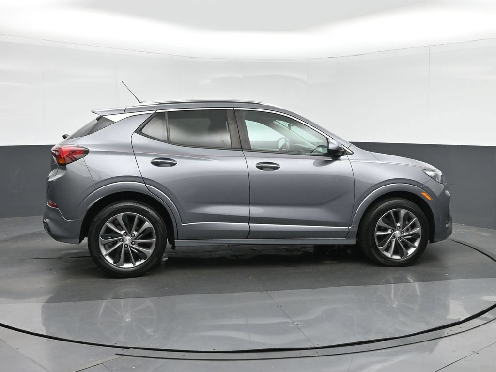 Used 2021 Buick Encore GX Select w/ Sport Touring Package FWD image 8