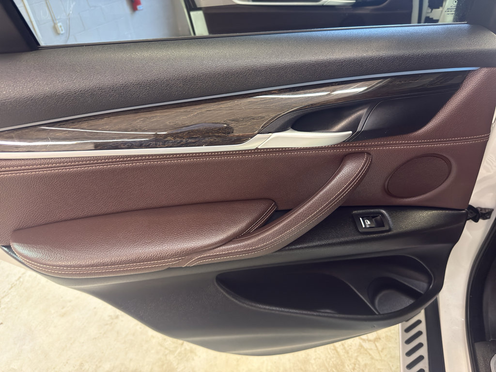 Used 2016 BMW X5 xDrive35i AWD/4WD image 29