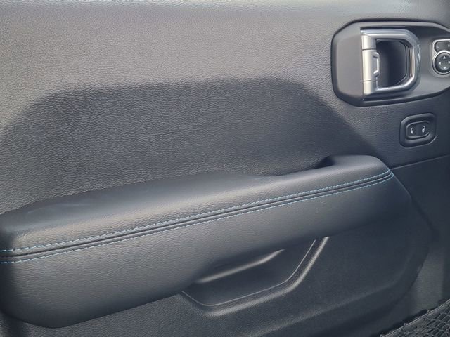 Certified 2022 Jeep Wrangler Unlimited Rubicon 4xe w/ Cold Weather Group image 37