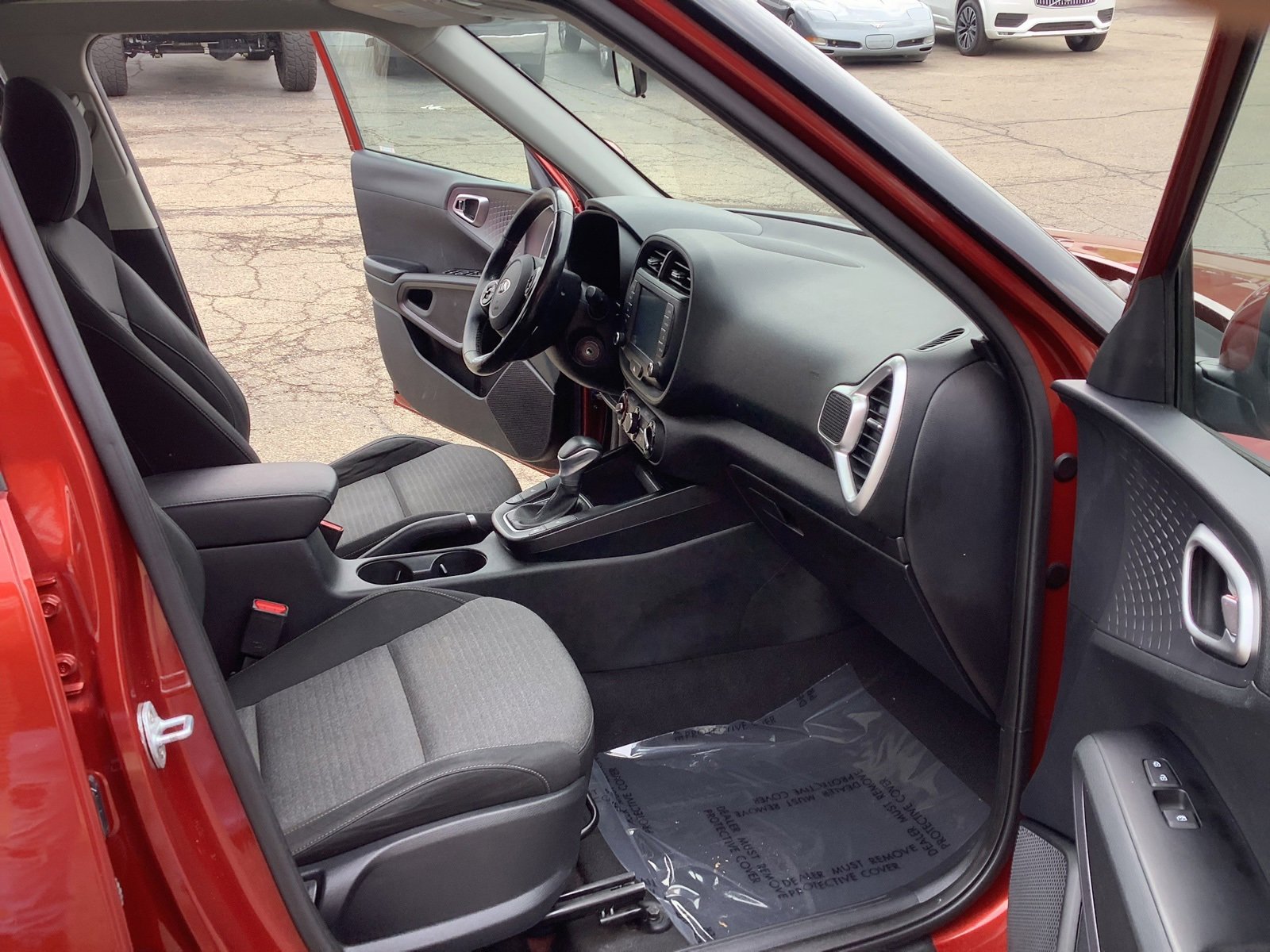 Used 2020 Kia Soul EX image 11