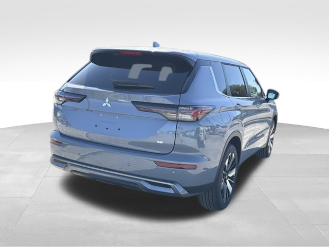 New 2026 Mitsubishi Outlander SE FWD image 5
