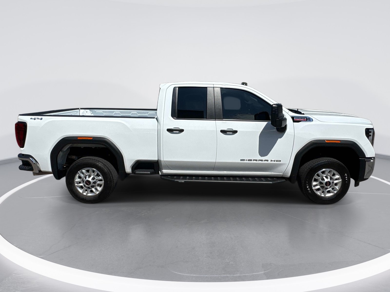 Used 2026 GMC Sierra 2500 Pro AWD/4WD image 9