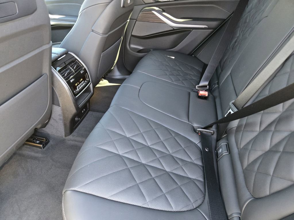 New 2026 BMW X5 xDrive40i image 33
