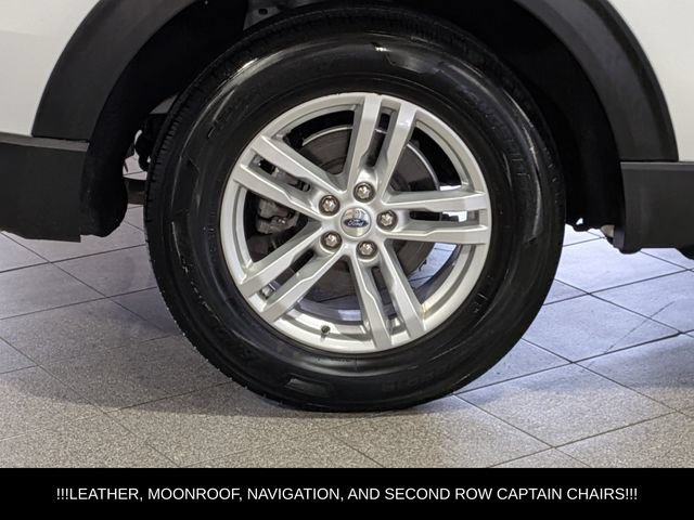 Used 2023 Ford Explorer XLT AWD/4WD image 11