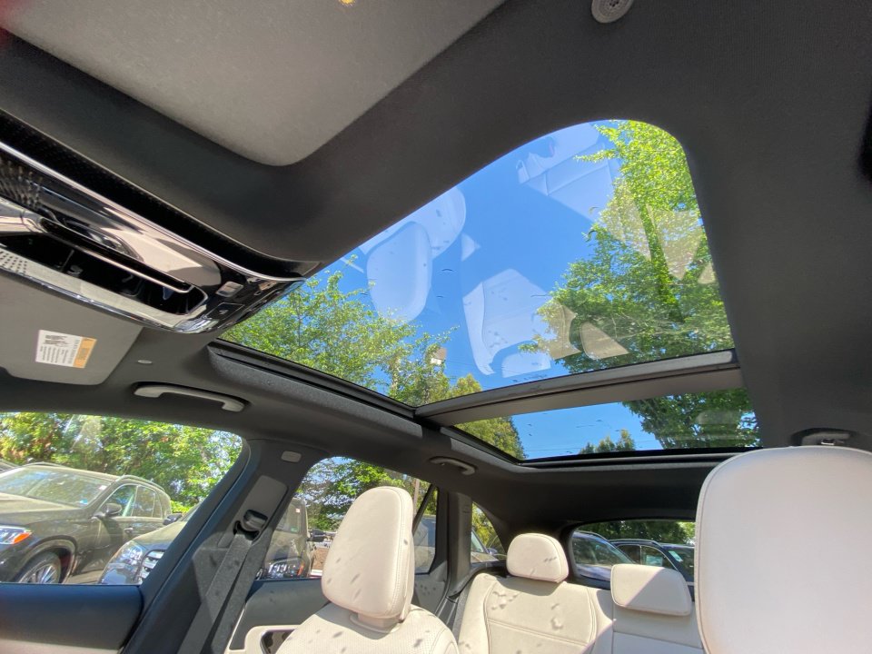 New 2026 Mercedes-Benz GLC 300 4MATIC image 21