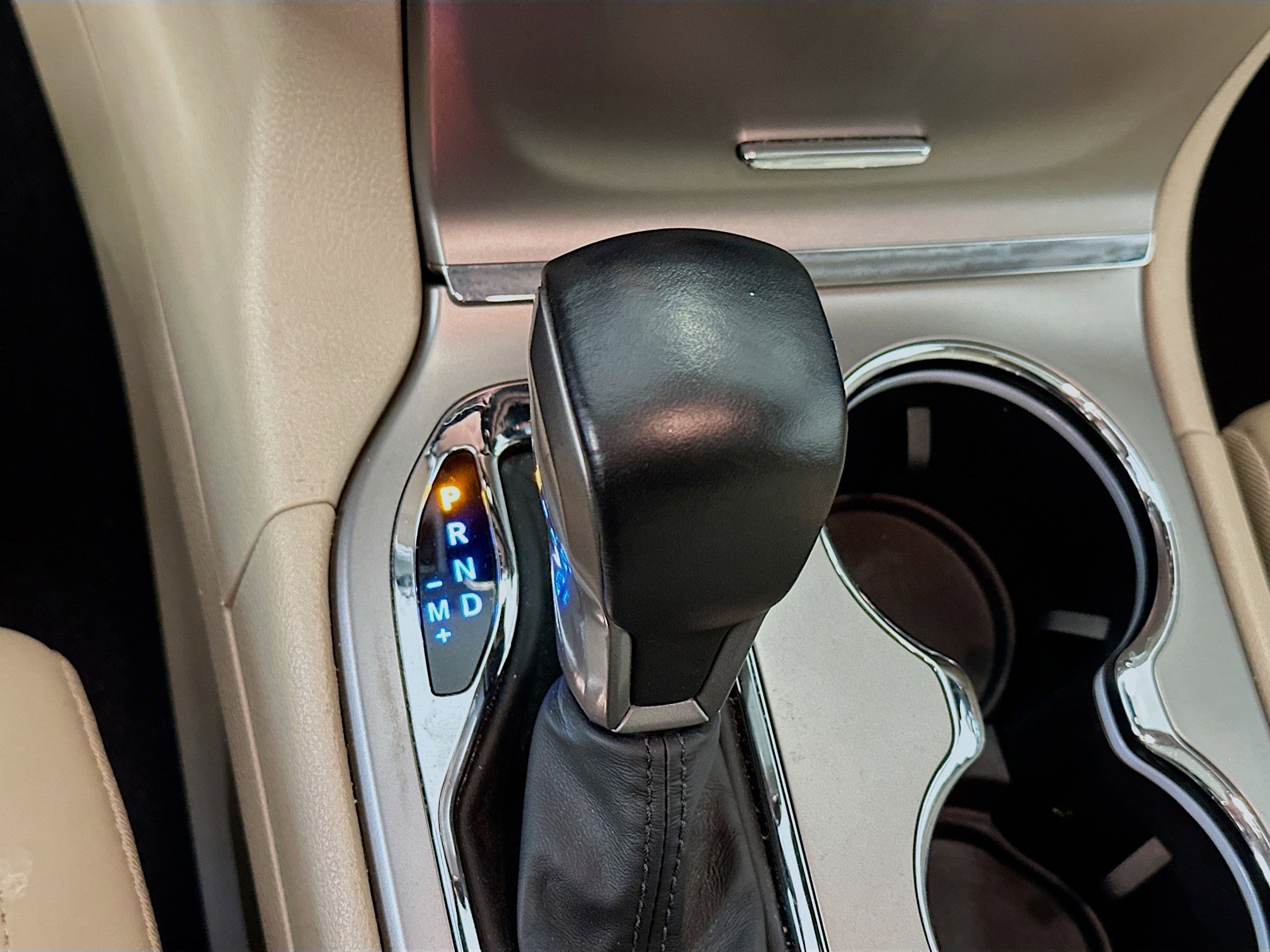 Used 2021 Jeep Grand Cherokee Limited w/ Trailer Tow Group IV image 25