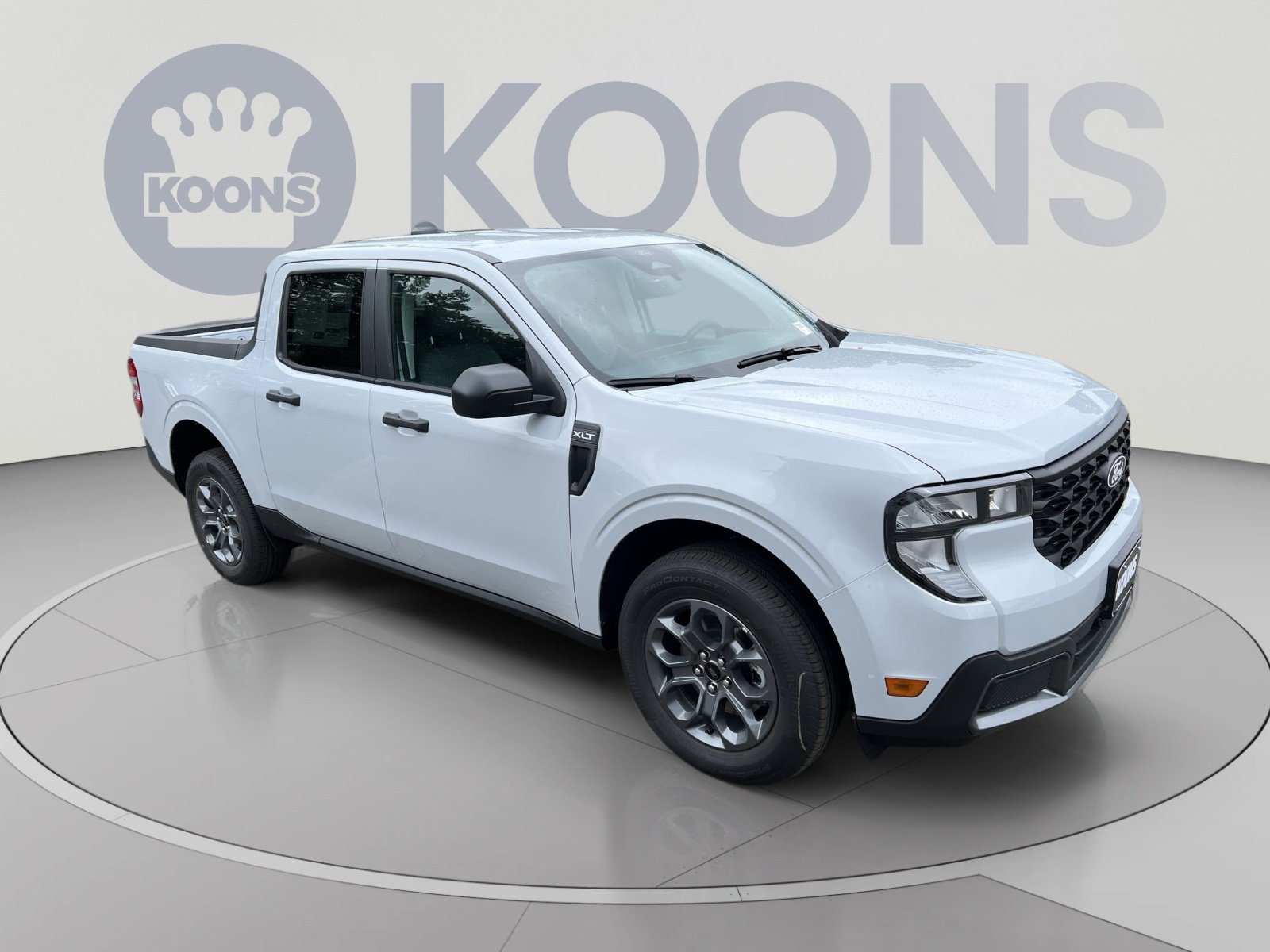 New 2026 Ford Maverick XLT w/ Equipment Group 301A AWD/4WD image 2
