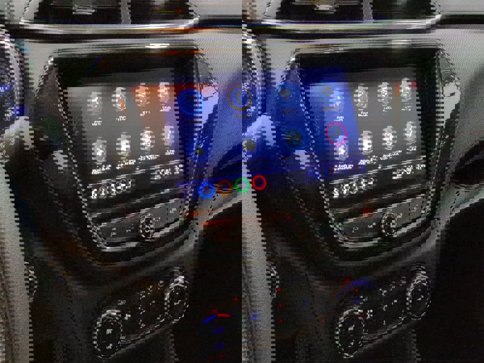 Used 2023 Chevrolet TrailBlazer LT w/ Convenience Package image 28